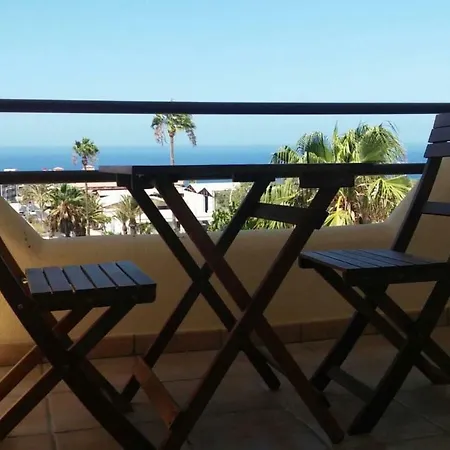 Marina Palace - *
